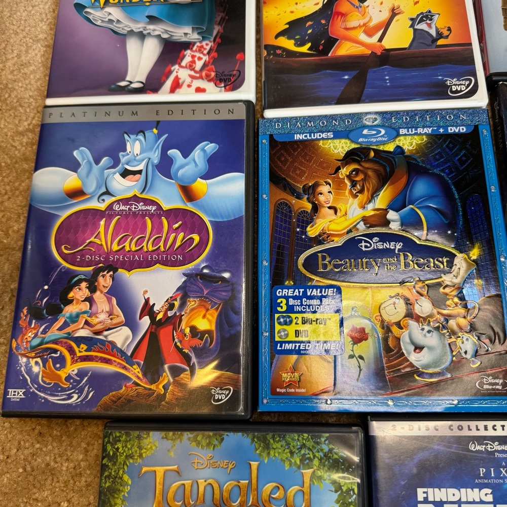 Disney 8 DVD Collections In Bundle - Picture 4 of 8